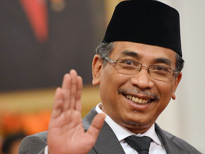 Gus Yahya Cholil Staquf - Gus Yahya Cholil Staquf, Yahya Cholil Staquf, Kyai Haji Yahya Cholil Staquf, KH Yahya Cholil Staquf, Gus Yahya, Yahya Staquf, Chairman NU Gus Yahya, Nahdlatul Ulama Chairman Gus Yahya, Indonesian Islamic Leader Gus Yahya